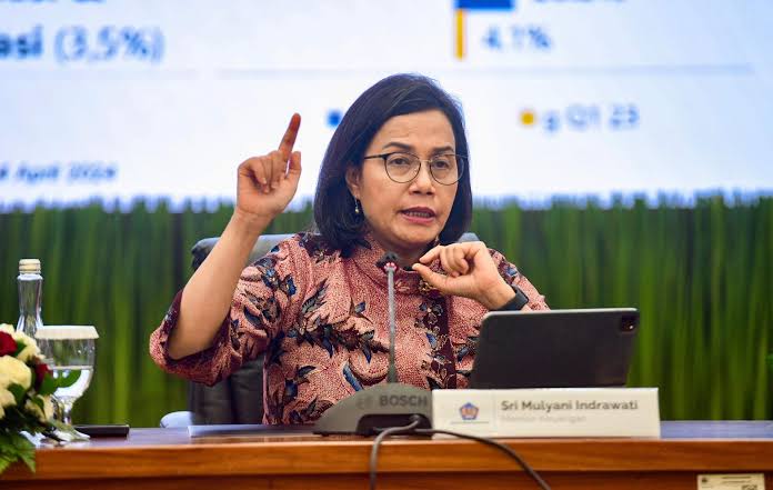 Guru Disebut Beban Negara, Sri Mulyani Dikecam: “Kalau Bukan Karena Guru, Dari Mana Bisa Membaca dan Menghitung?”